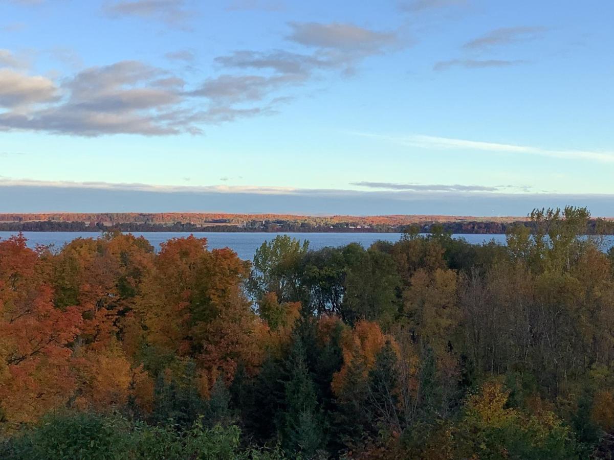 Les Saisons Du Fleuve Bed & Breakfast Lotbiniere Exterior foto