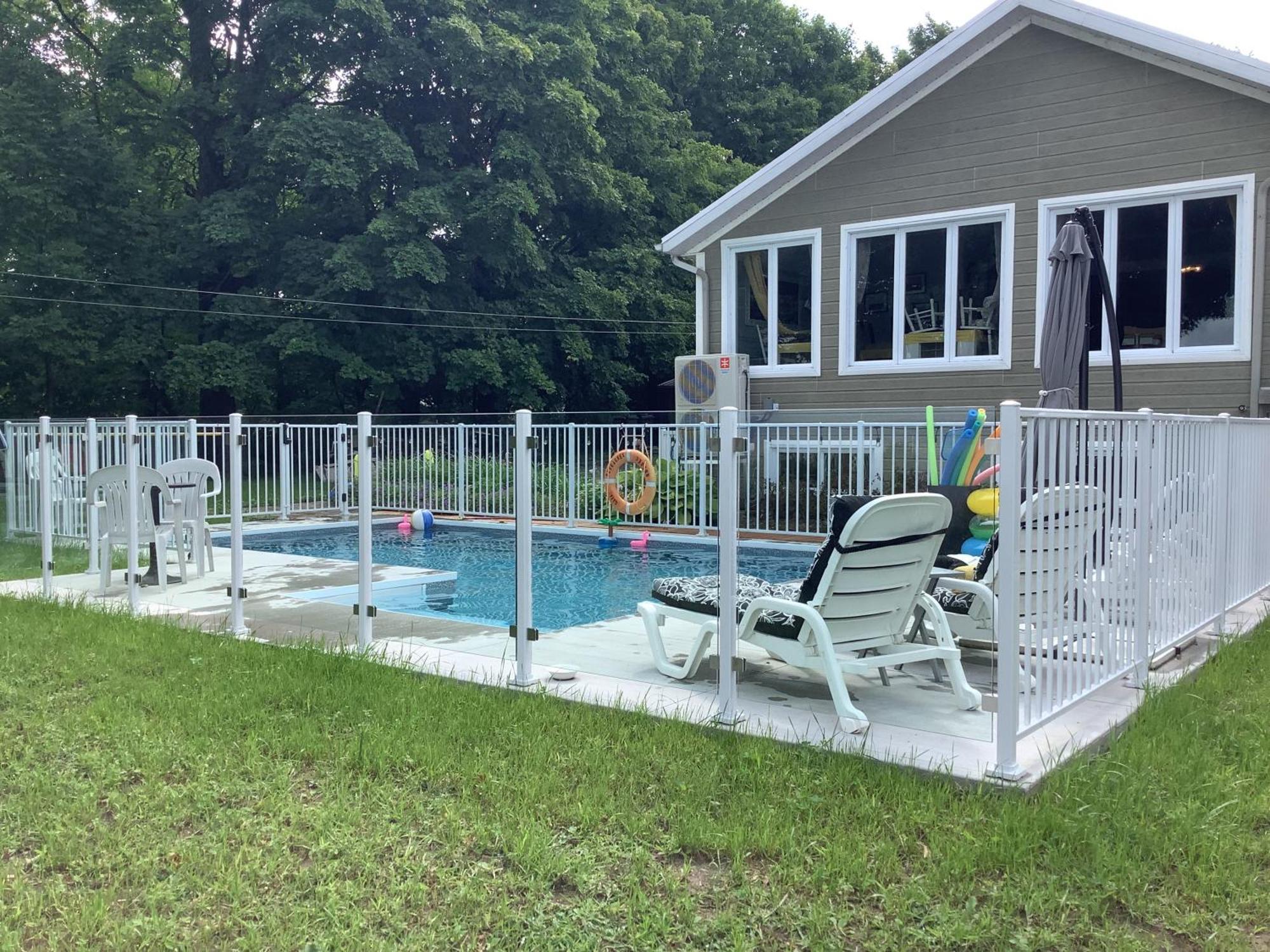 Les Saisons Du Fleuve Bed & Breakfast Lotbiniere Exterior foto